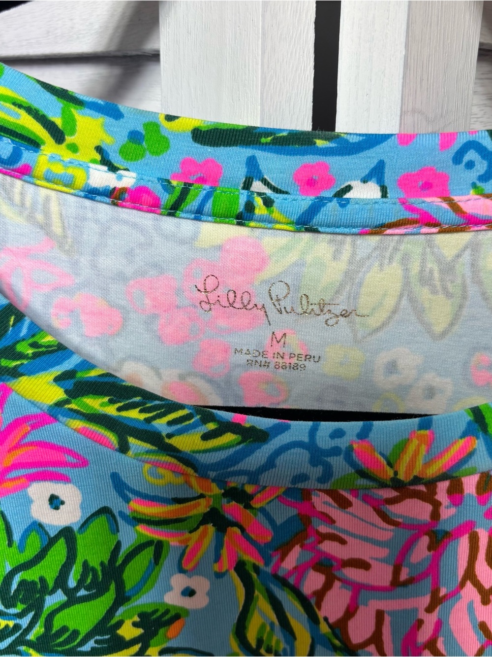 Lilly Pulitzer Floral Pima Cotton Puff Sleeve Top Medium - Picture 2 of 4